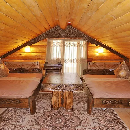 Vedmezha Berloga Užhorod